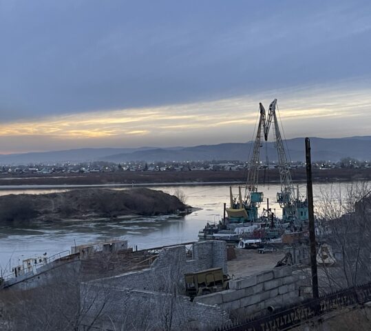 LOS LADOS DE LA ORILLA